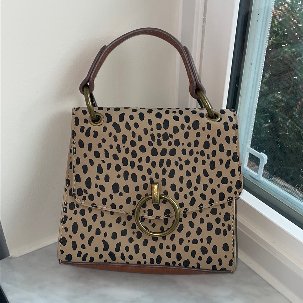 Universal Thread Cream and Black Satchel
